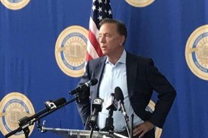 governor lamont at press conference